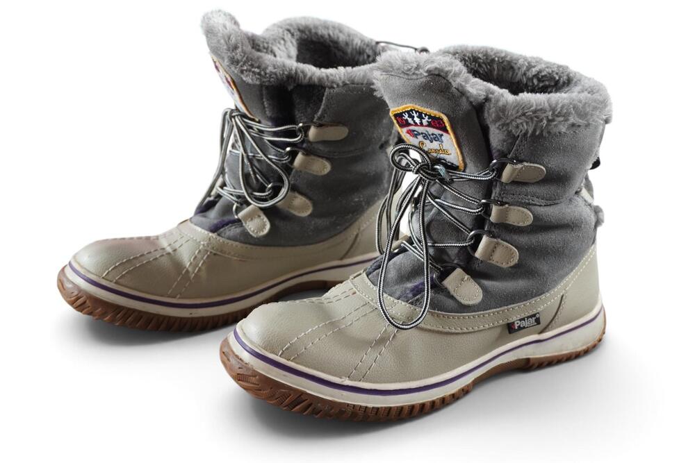 Pajar Boots Womens Size 7.5 Gray Leather Faux Fur Waterproof Snow Boots Winter